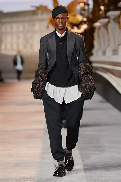 dior fw19 vogue runway|dior men's dresses.